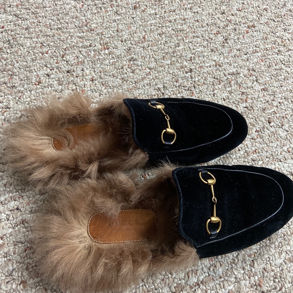 Gucci velvet fur trimmed princetown mules
